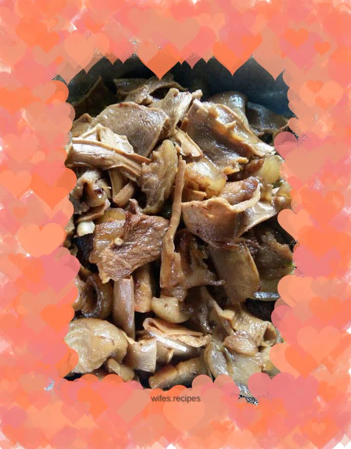 Fried pork with dried bamboo shoots