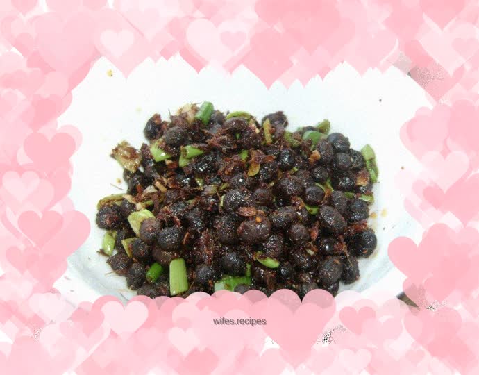 Burnt black bean paste