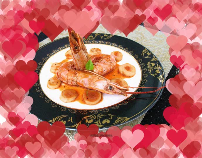 Prawns with tomato sauce and red wine