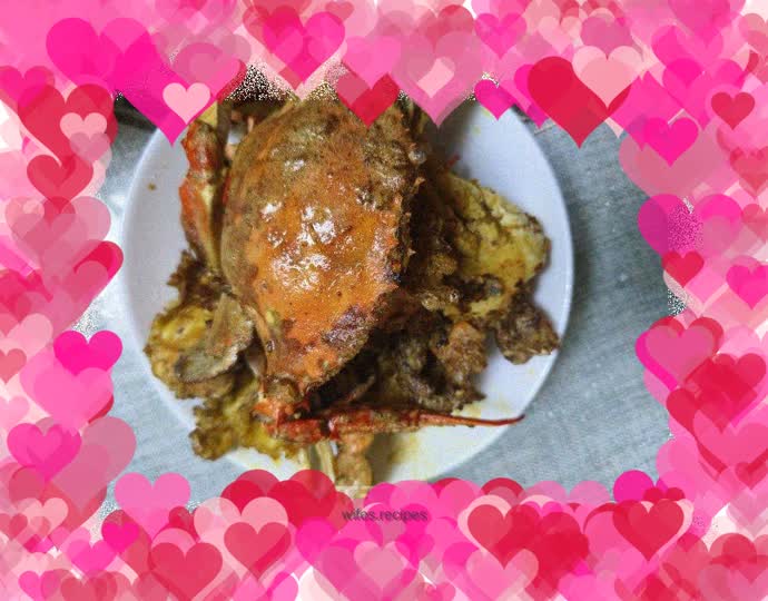 Egg yolk swimming crab