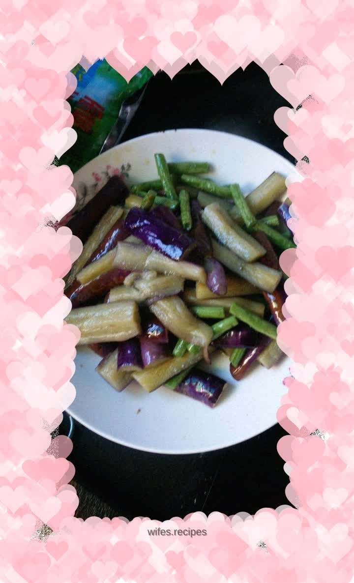 Stir-fried eggplant and beans