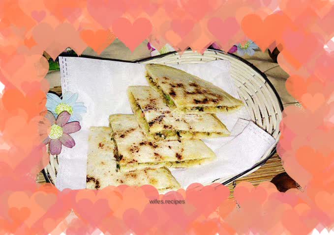 Mushroom and green onion fish pie