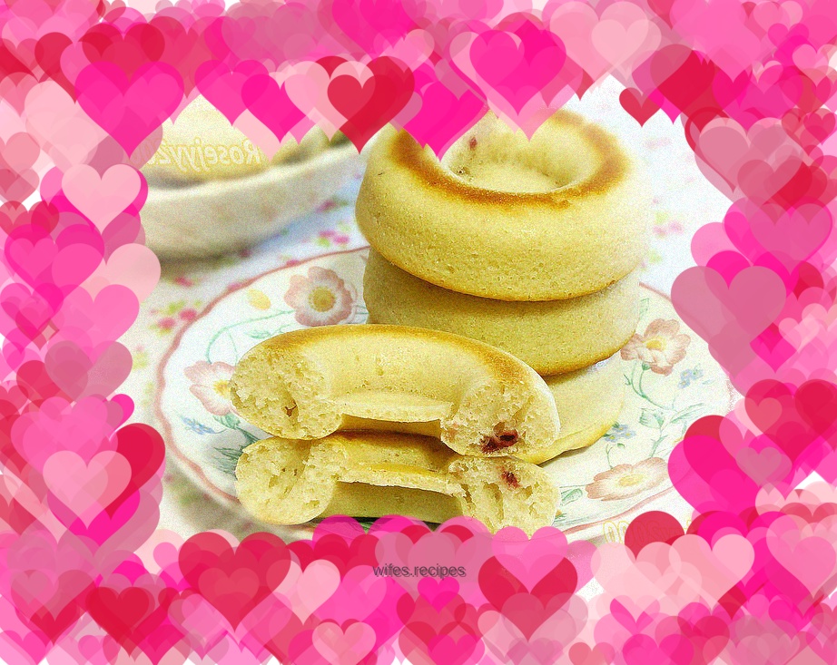 Strawberry Donuts