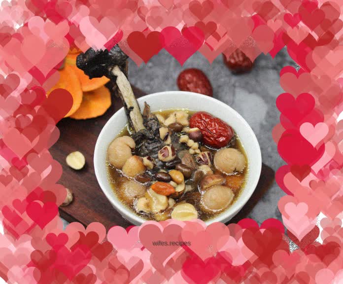 Red Face Like Lotus Ejiao Huangjing Black-bone Chicken Soup