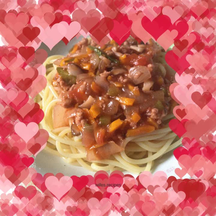 Tomato minced meat pasta