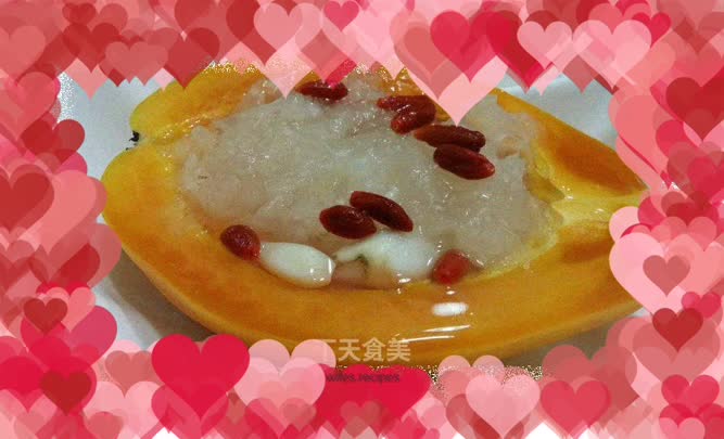 Papaya, Tremella and Lily Soup