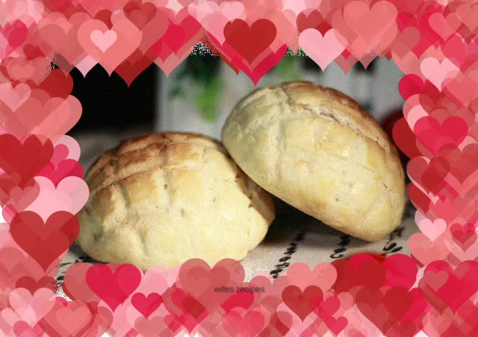 Make delicious pineapple buns easily at home