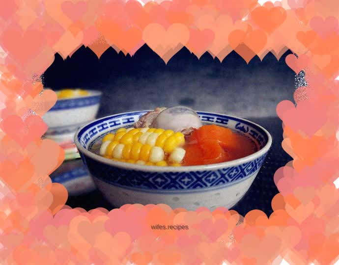 Corn, carrot and pork bone soup