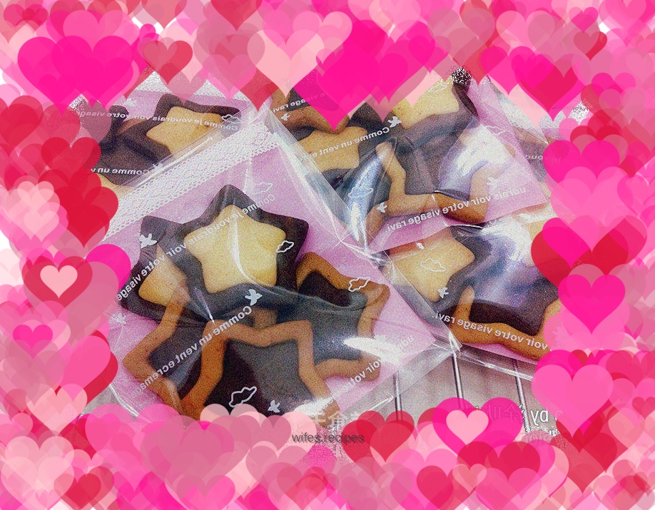 Two-color star-shaped cookies