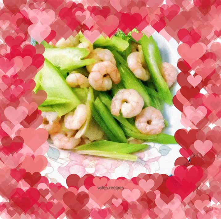 Stir-fried shrimps with celery