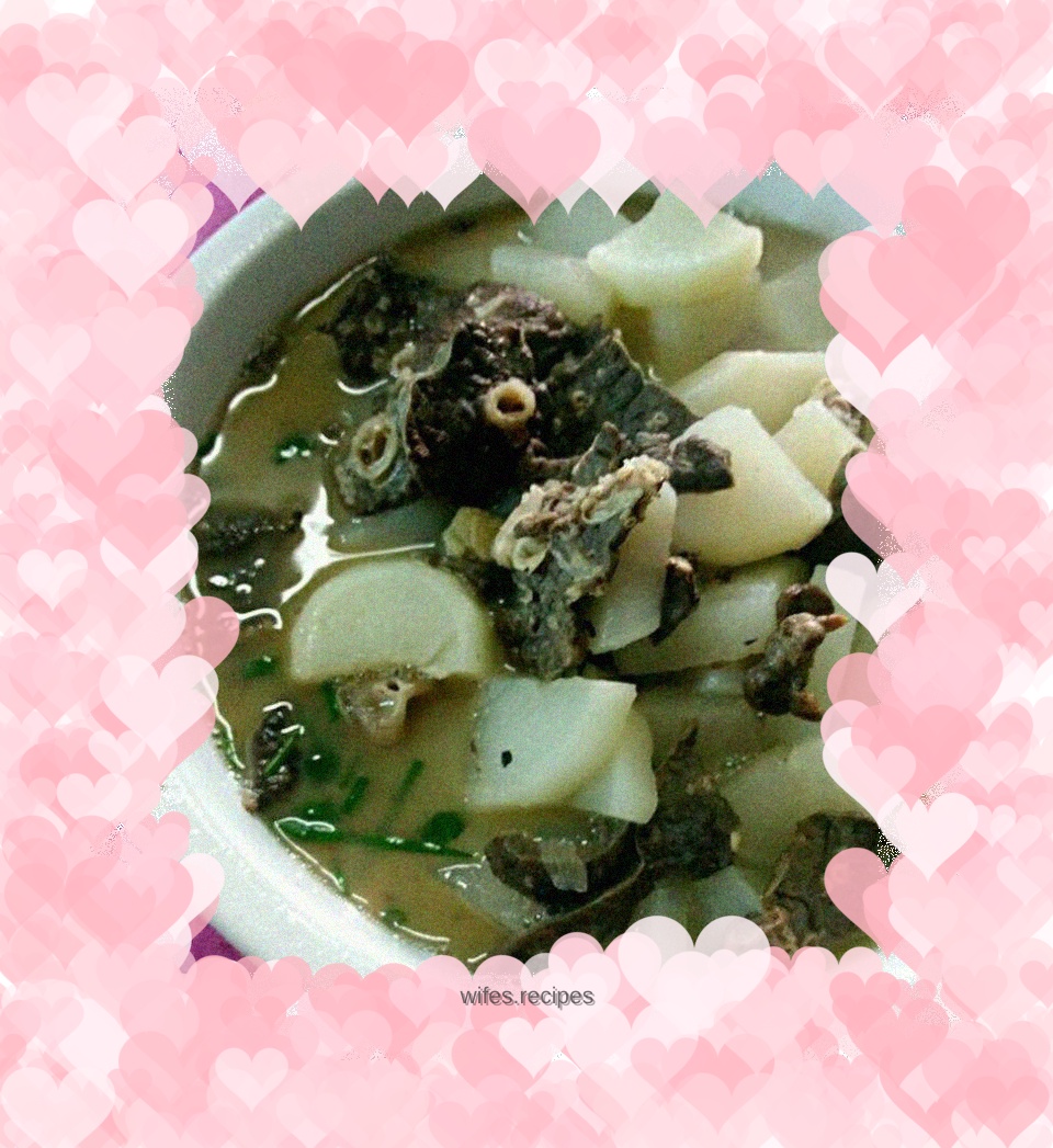 Radish stewed with heart and lungs