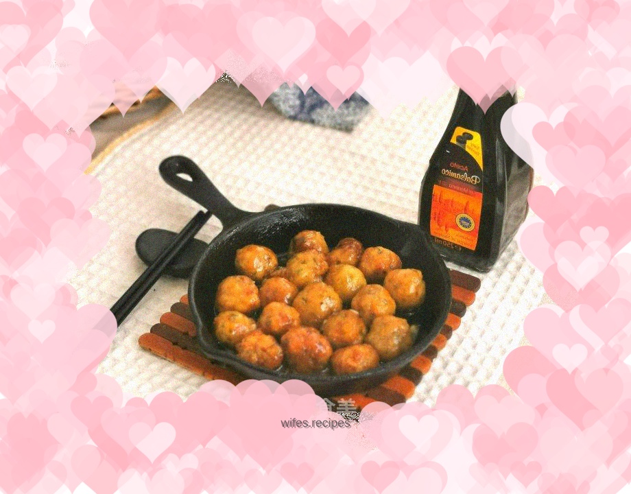 Sweet and sour meatballs