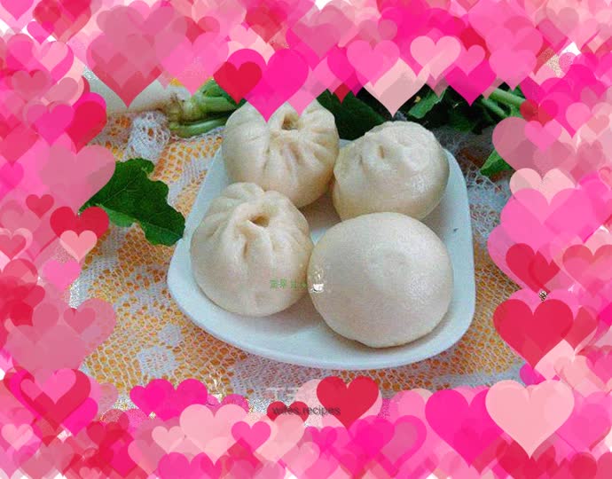 Meaty shredded radish buns