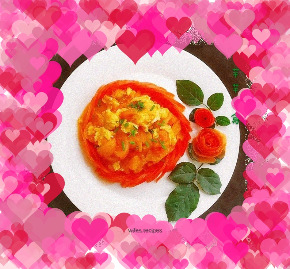 Tomatoes 🍅 scrambled eggs
