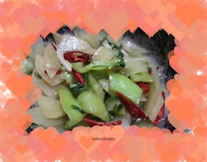 Spicy fried potato chips