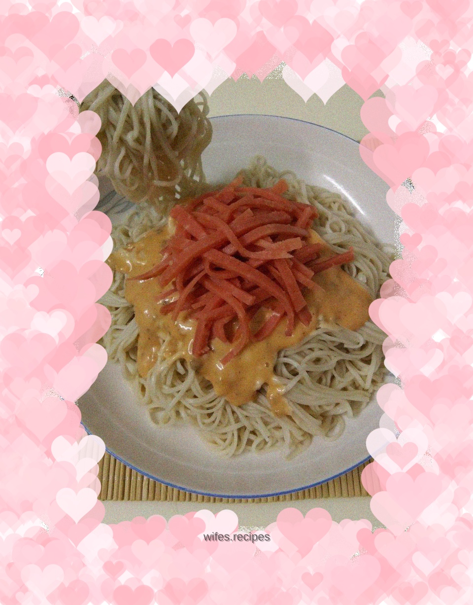 Quick breakfast noodles - three easy steps!