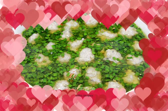 Fresh fish balls with chives