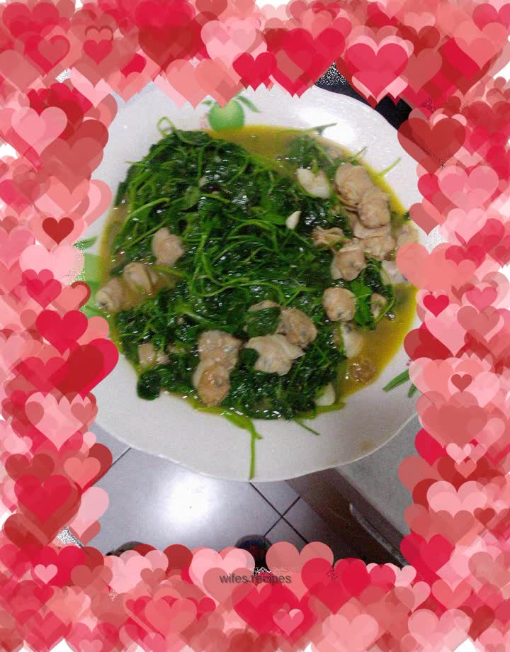 Stir-fried clams with broccoli