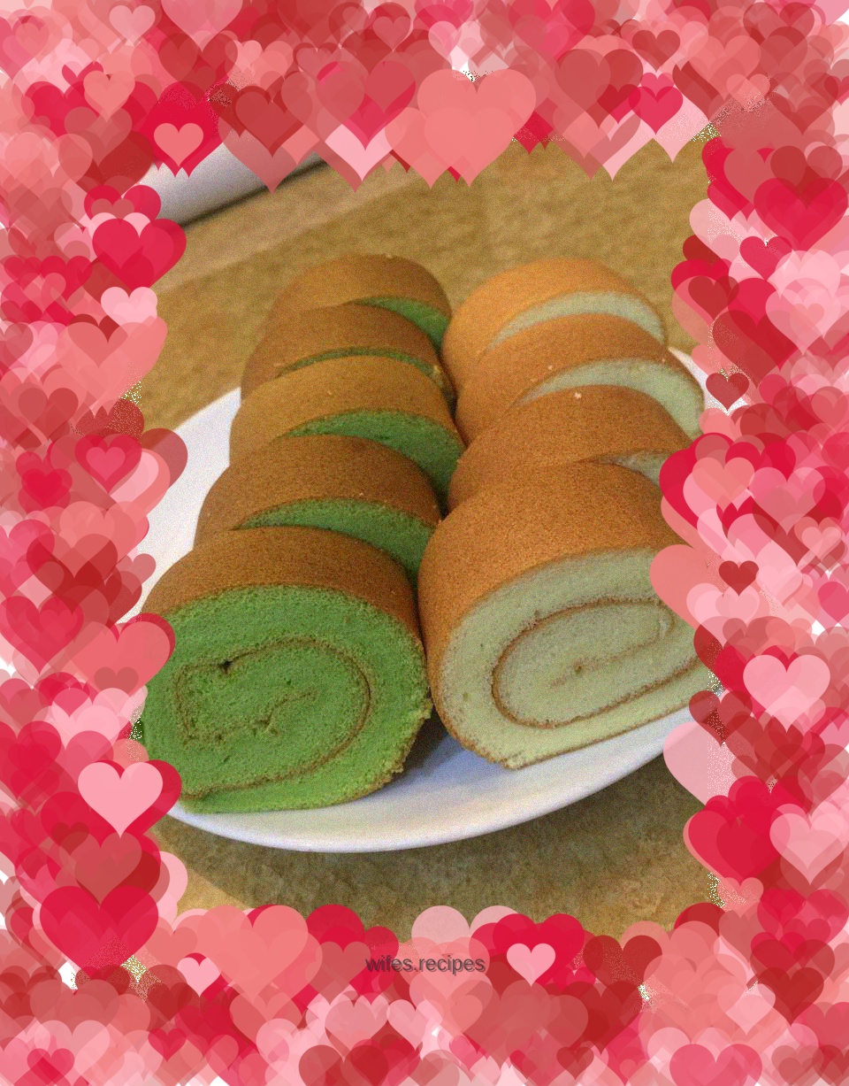 Spinach cake roll
