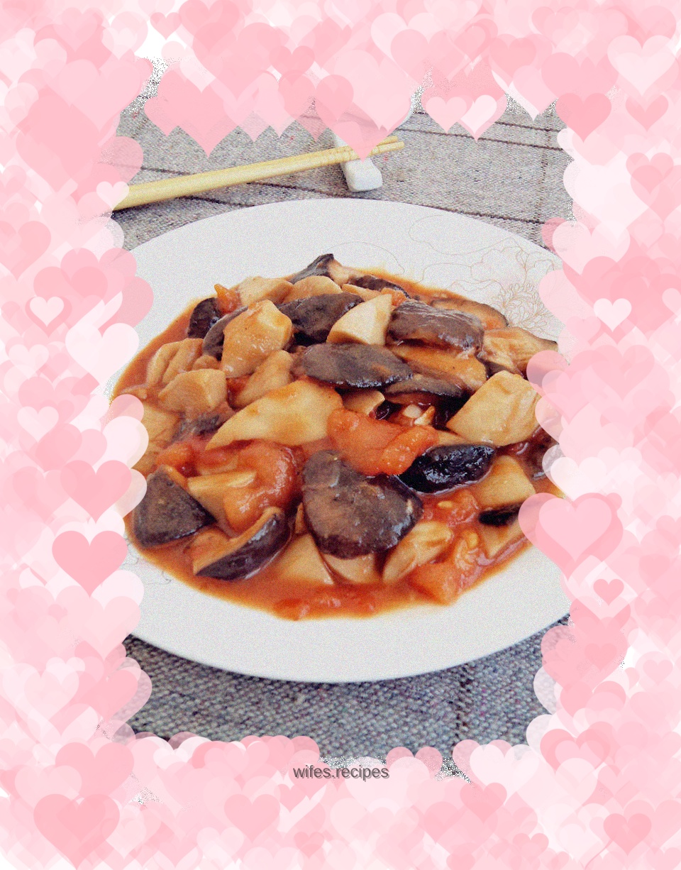 Tomato Braised Double Mushroom
