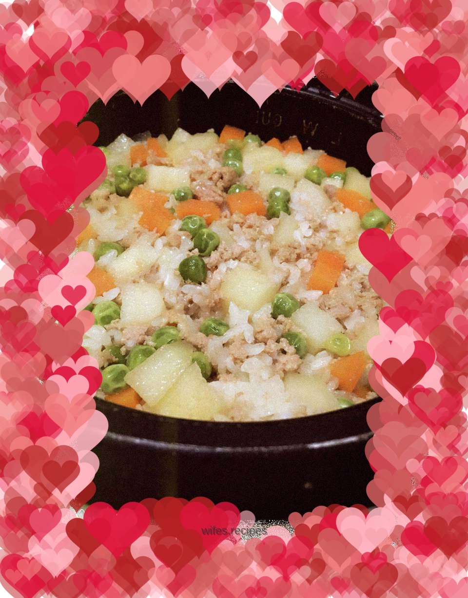 Assorted braised rice
