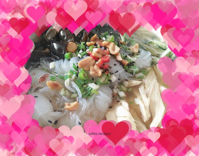 Assorted plain vegetables + cold fern root powder