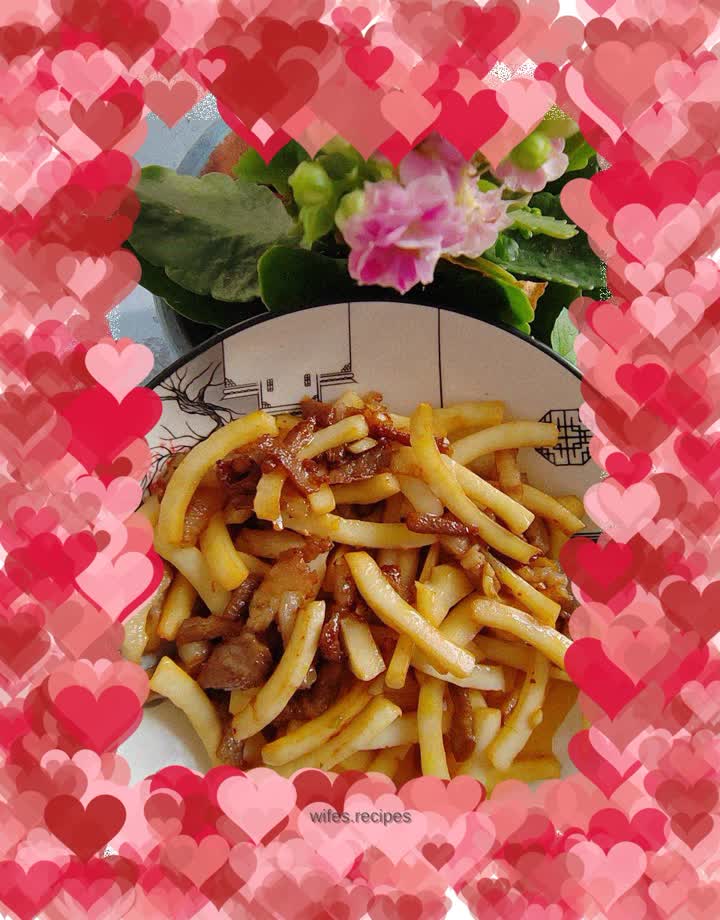 Stir-fried meat with coconut meat