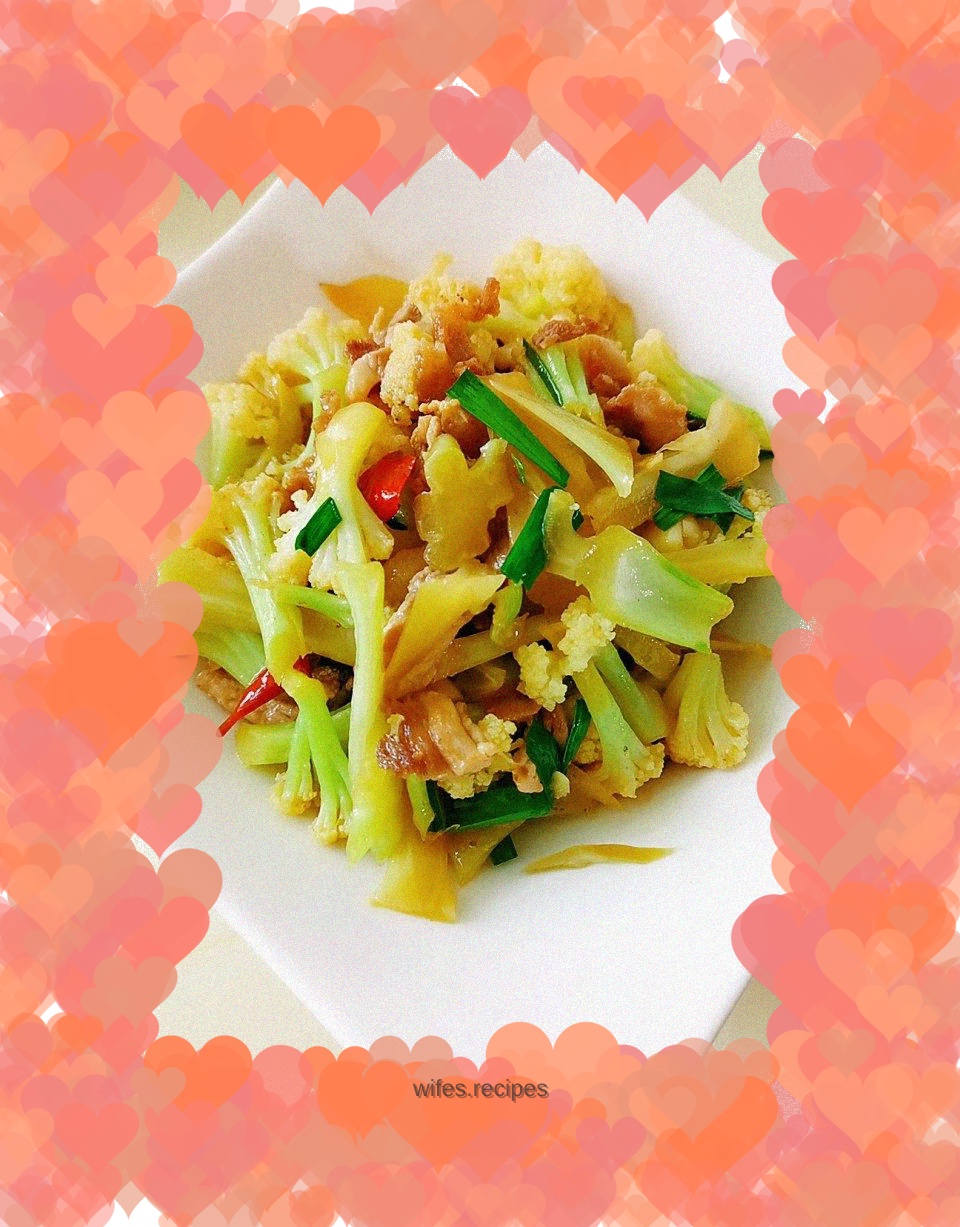 Cauliflower Stir-fried Pork