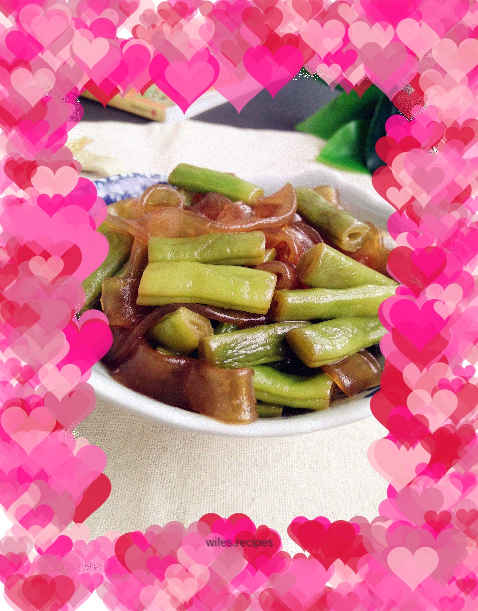 Vermicelli and roasted beans