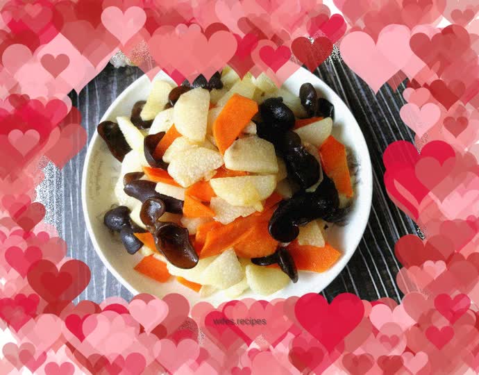 Stir-fried yam with black fungus