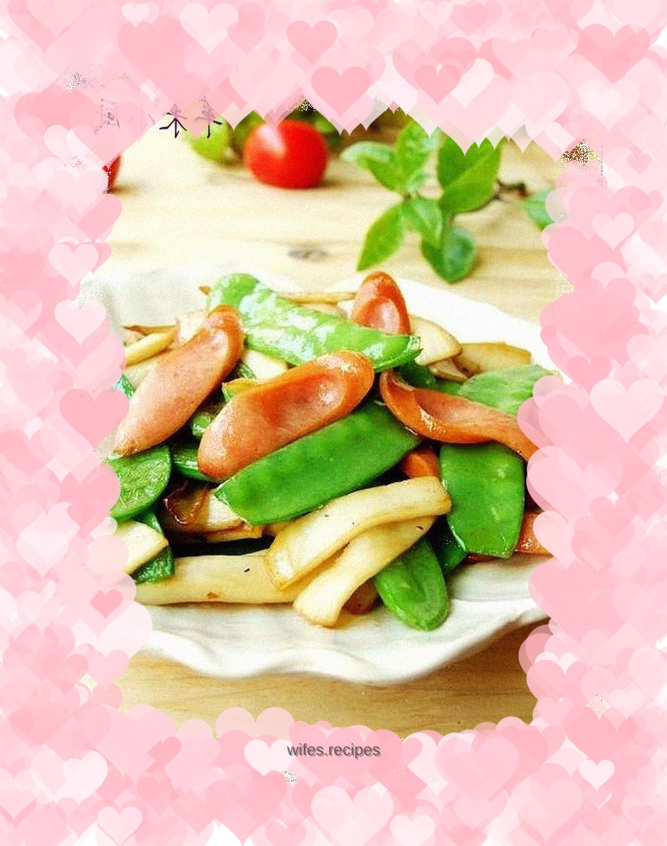 Sautéed king oyster mushrooms with snow peas