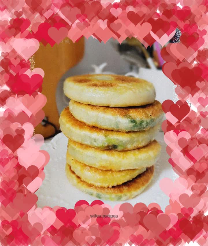 Chive minced meat cake