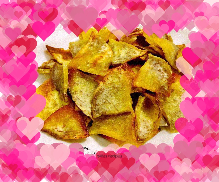 Homemade roasted potato chips