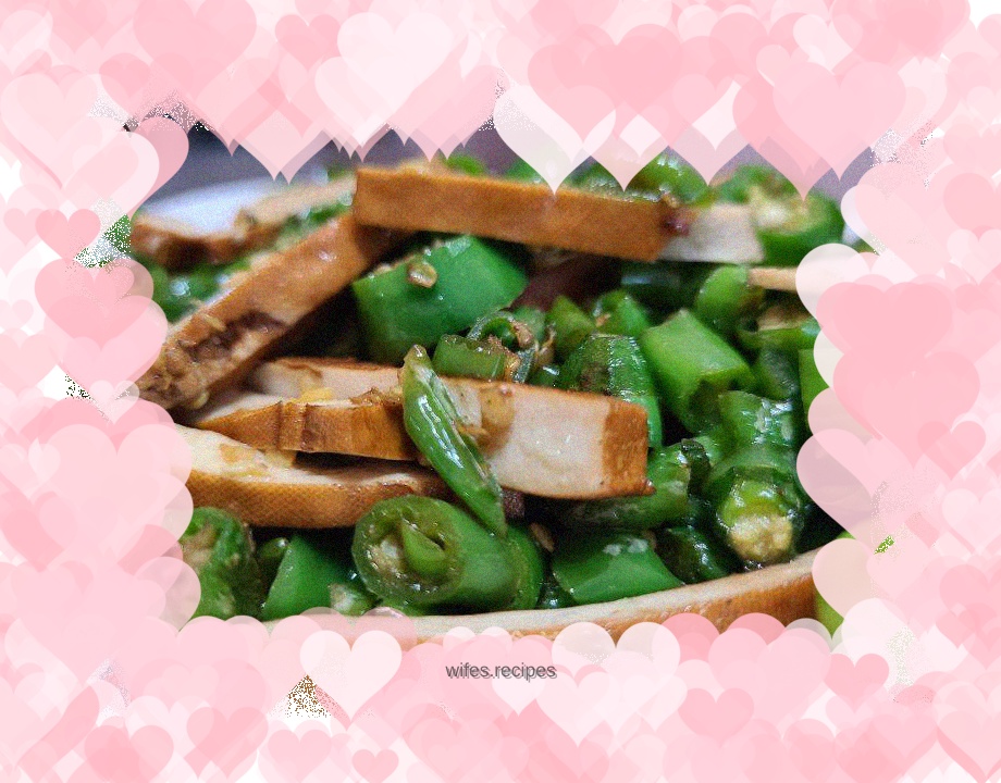 Stir-fried five-spice dried tofu with pepper