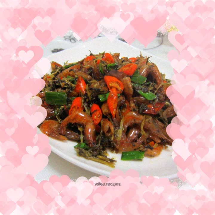 Stir-fried shrimps with dried prunes