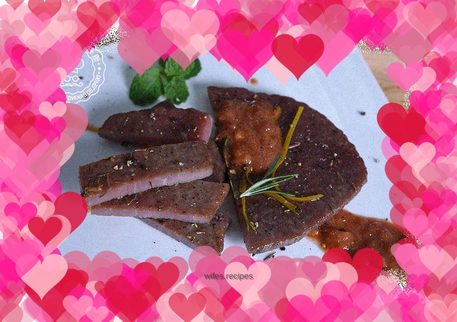 Black pepper and red wine steak