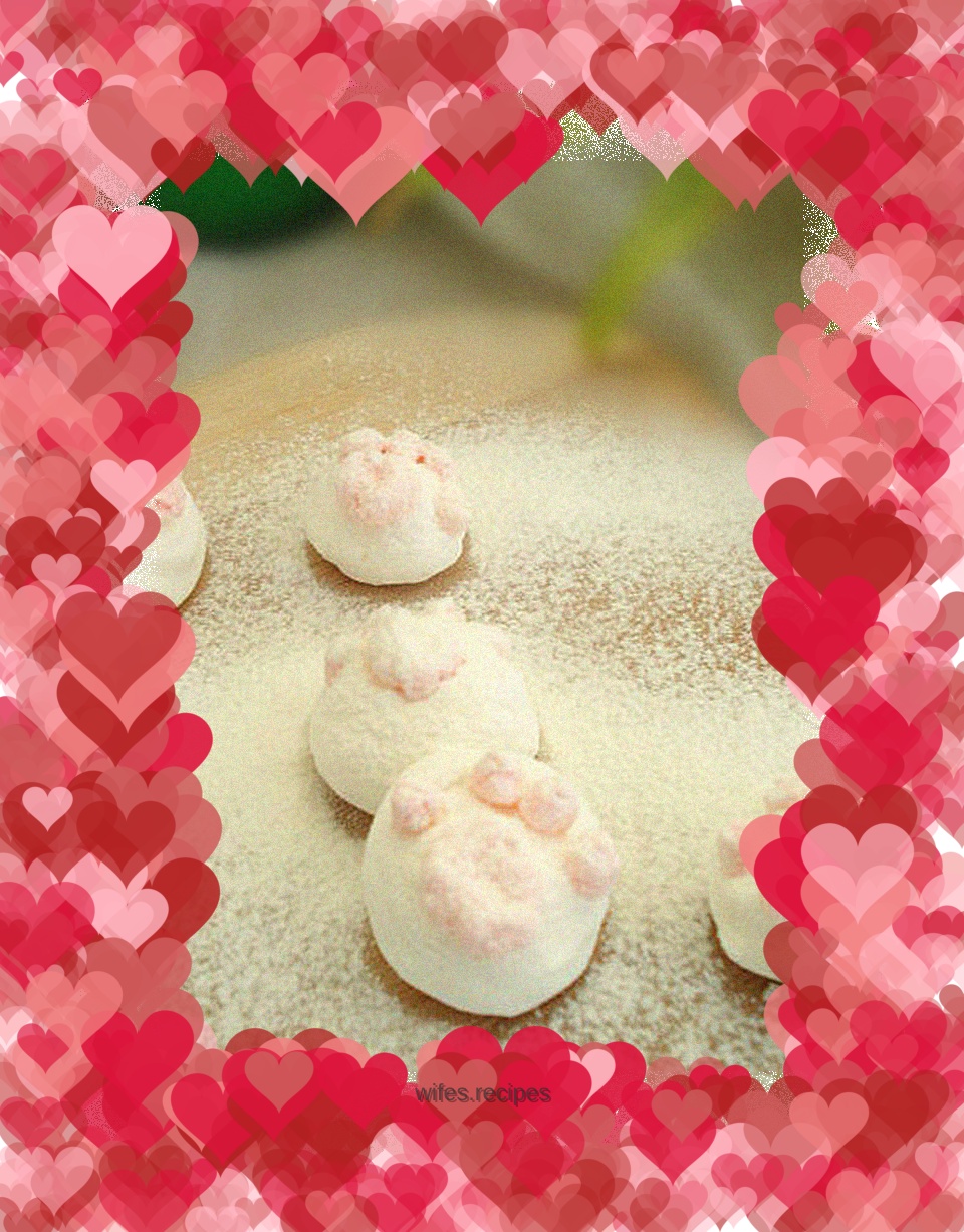 Cute cat paw marshmallow