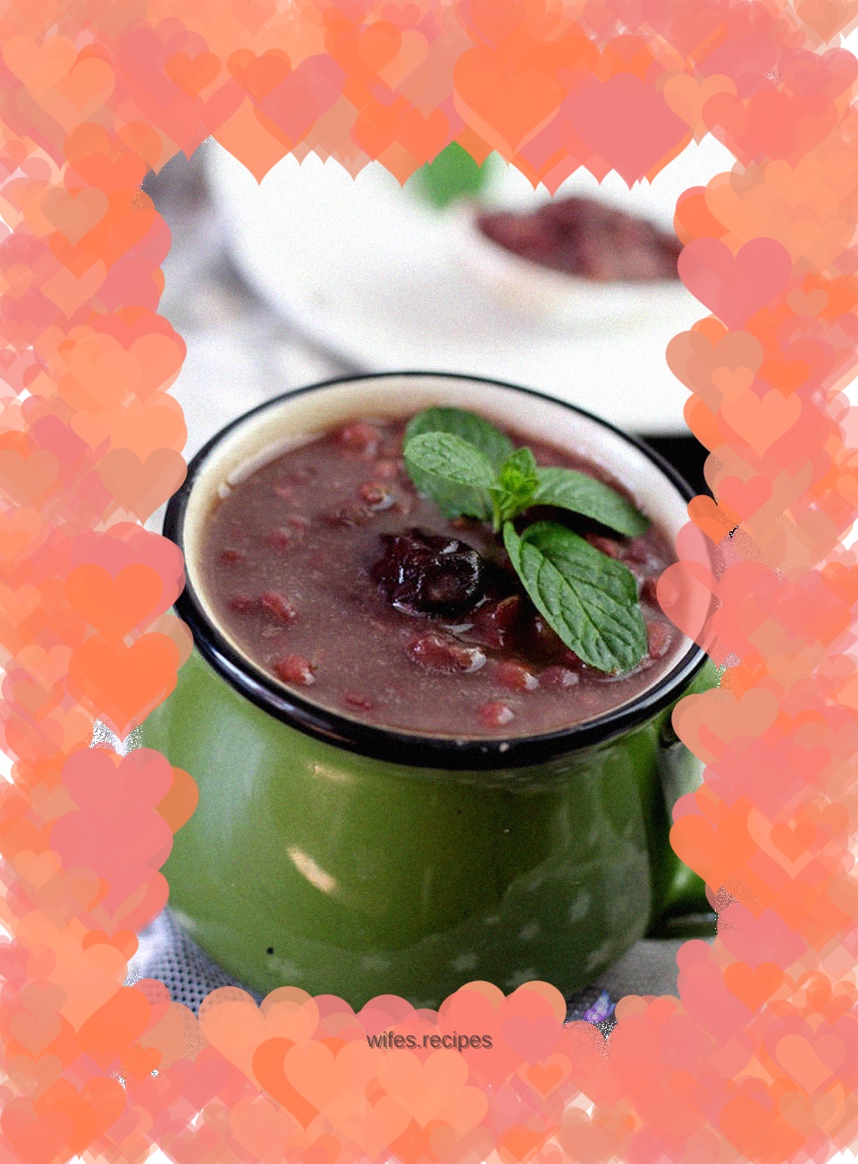 Red bean and barley soup to remove dampness, detoxify, beautify and lose weight