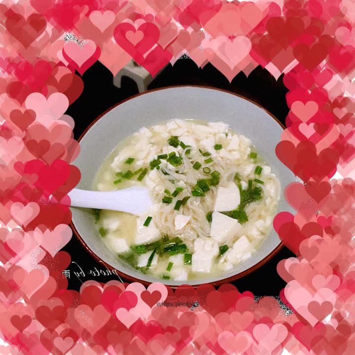 Enoki Mushroom and Tofu Soup