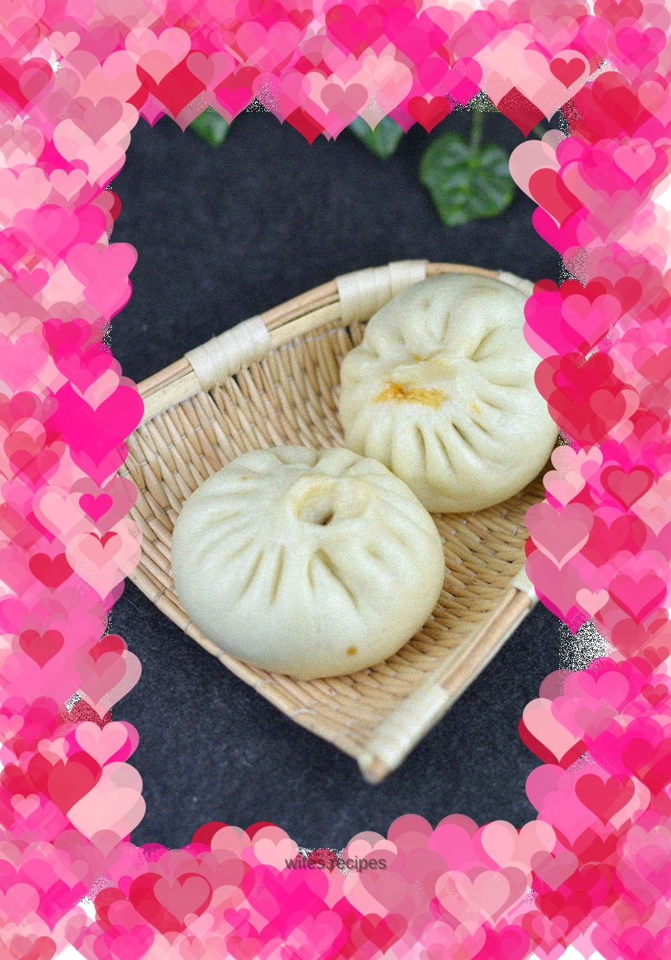 Pork buns with cabbage, carrot sauce