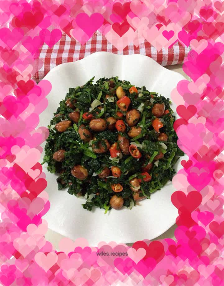 Celery leaves mixed with peanuts