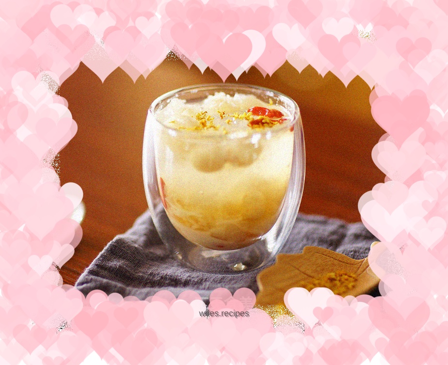 Bird's nest and pear soup