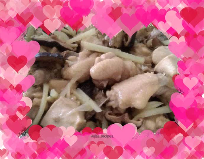 Steamed chicken with ginger and mushrooms