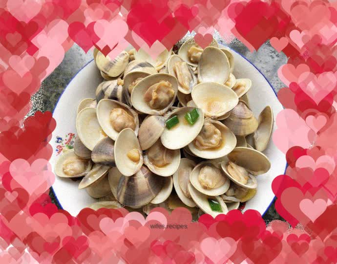 Stir-fried clams