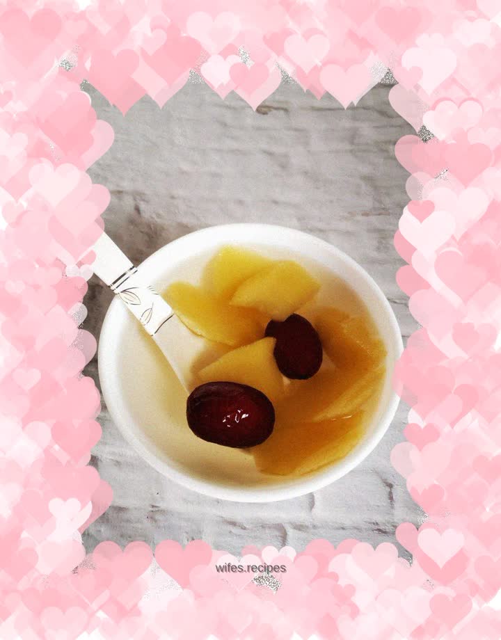 Sweet Apple and Red Date Soup