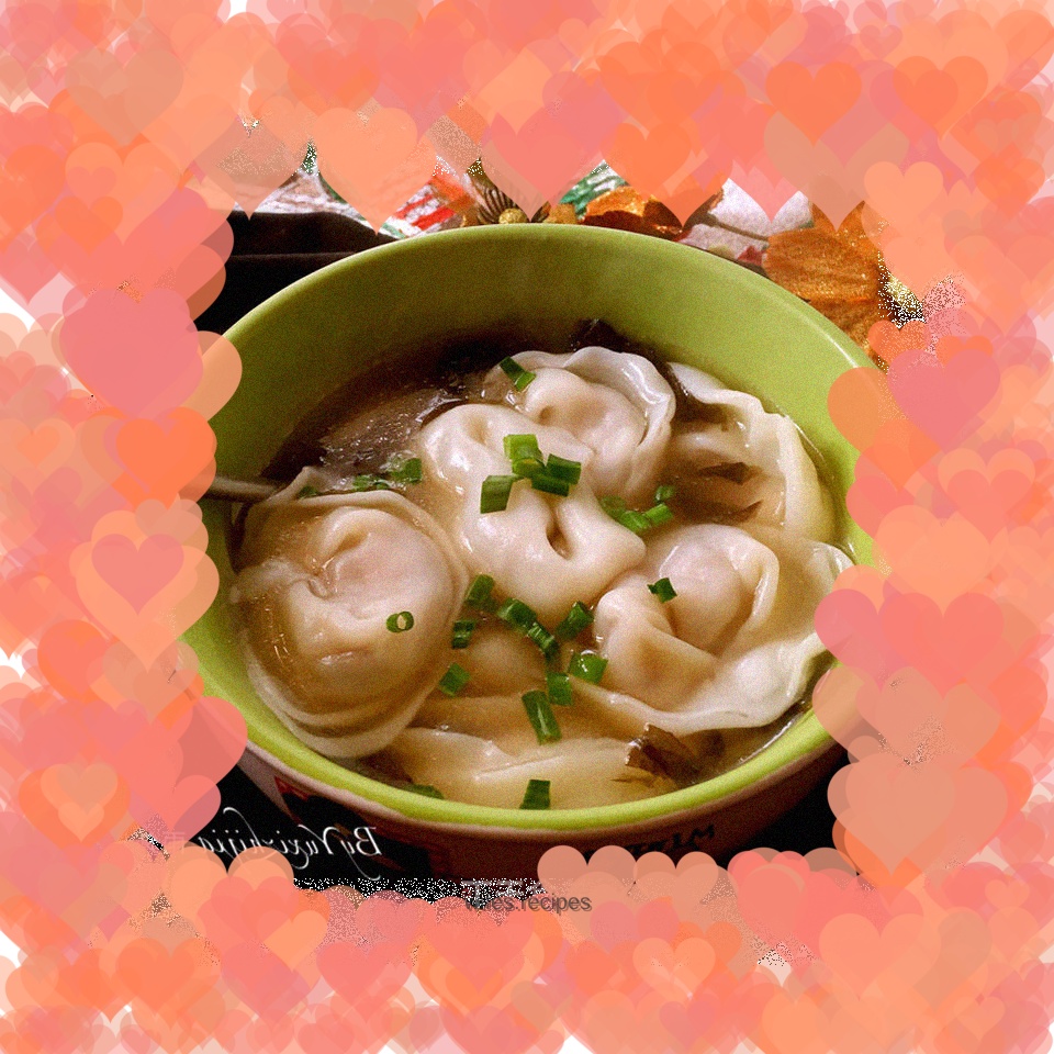 Mushroom and pork wontons