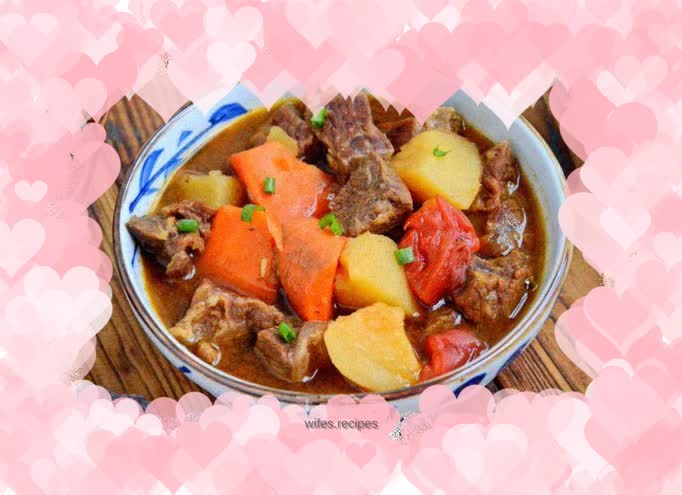 Beef stew with potatoes