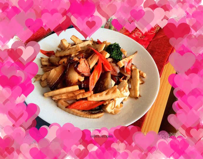 Stir-fried winter bamboo shoots with bacon