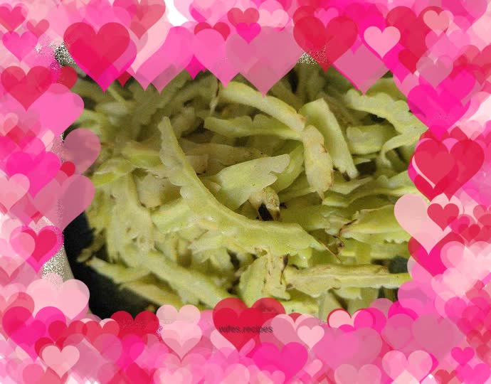 Stir-fried bitter melon