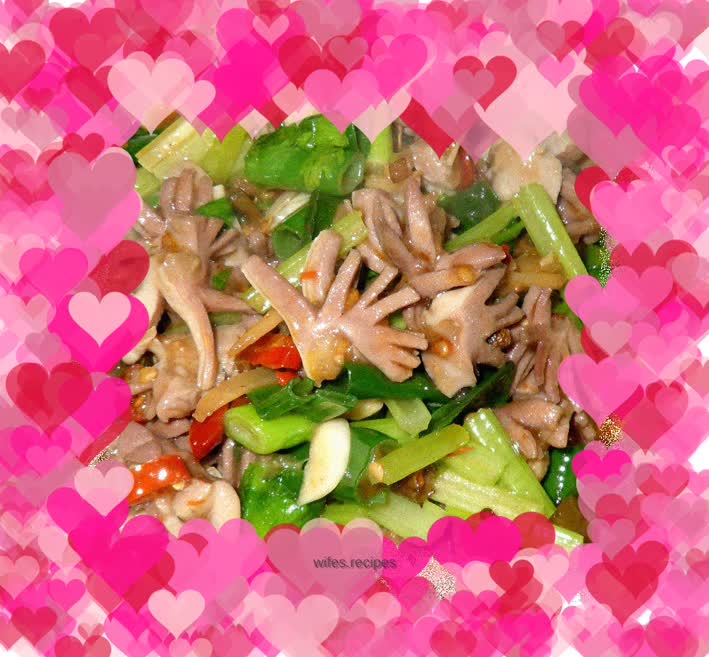 Stir-fried Chicken Gizzards with Pickled Peppers